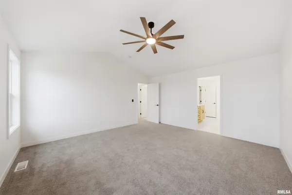 $529,900 | 1617 Rustic Oak Drive, Washington, IL 61571