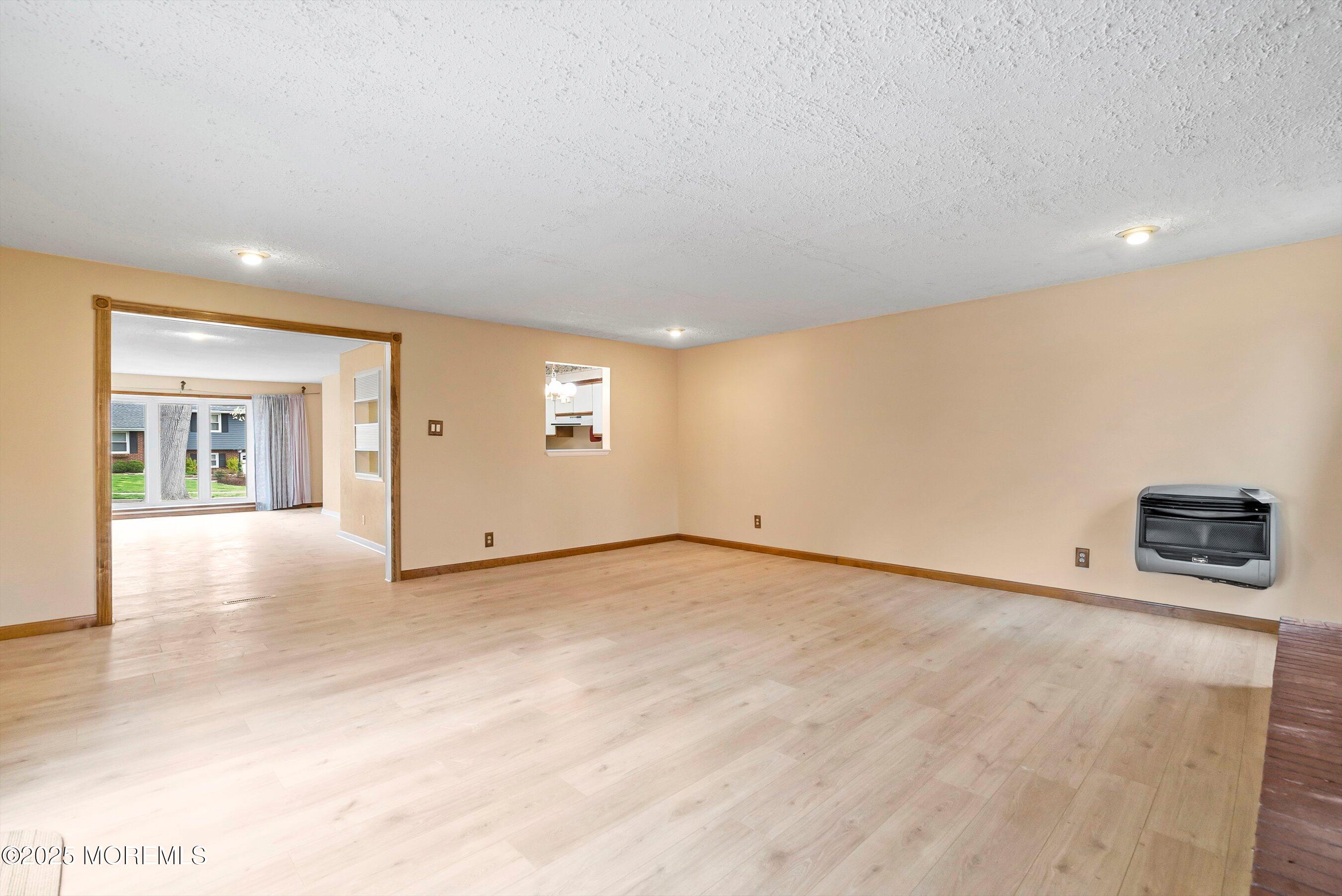 212 Kingsley Road Cherry Hill, NJ 08034 - Photo 11 of 27 09-Family 1C