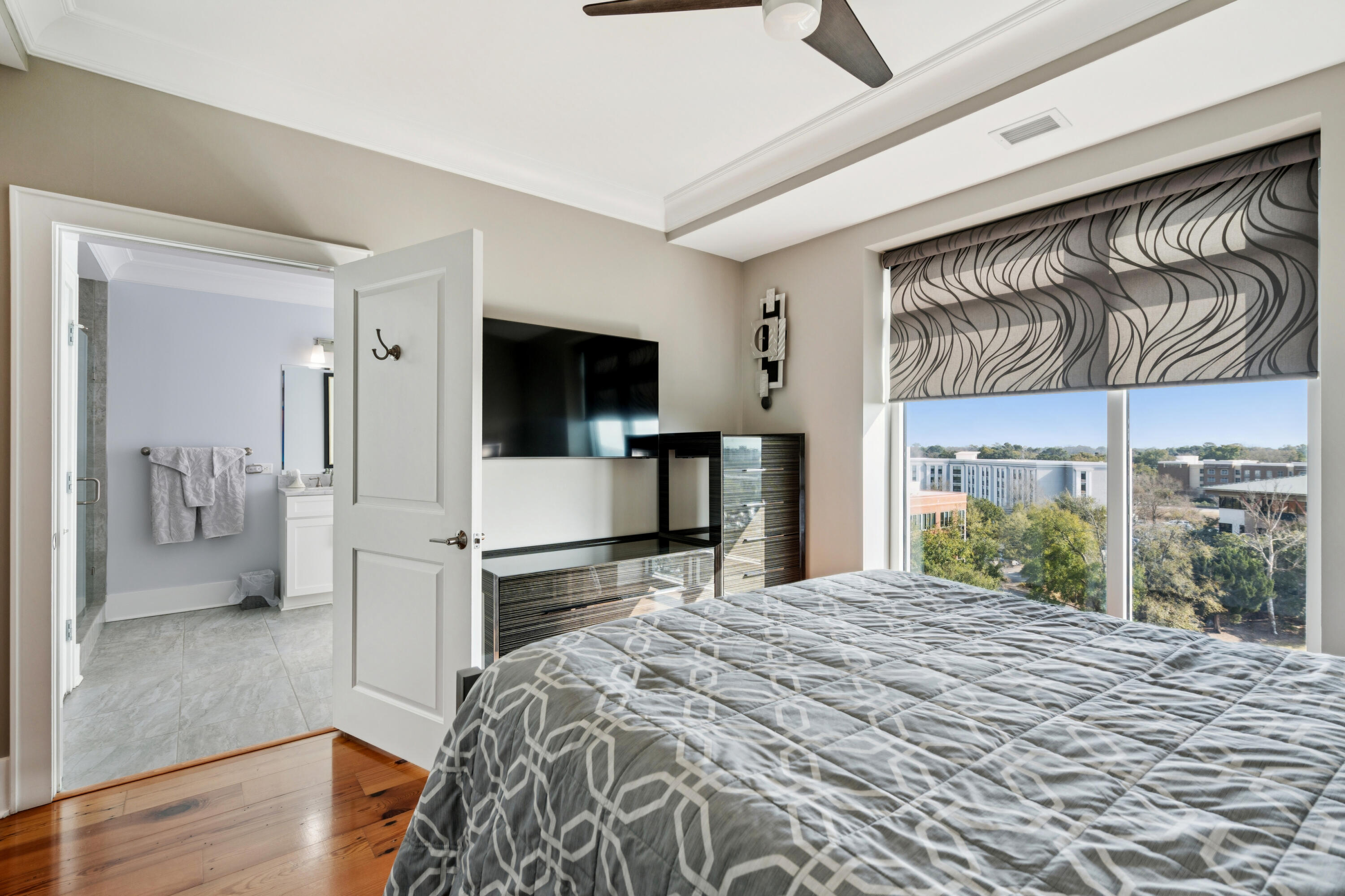 155 Wingo Way, Unit 467 Mount Pleasant, SC 29464 - Photo 13 of 43 155WingoWayUnit467-KeenEyeMarketing-028