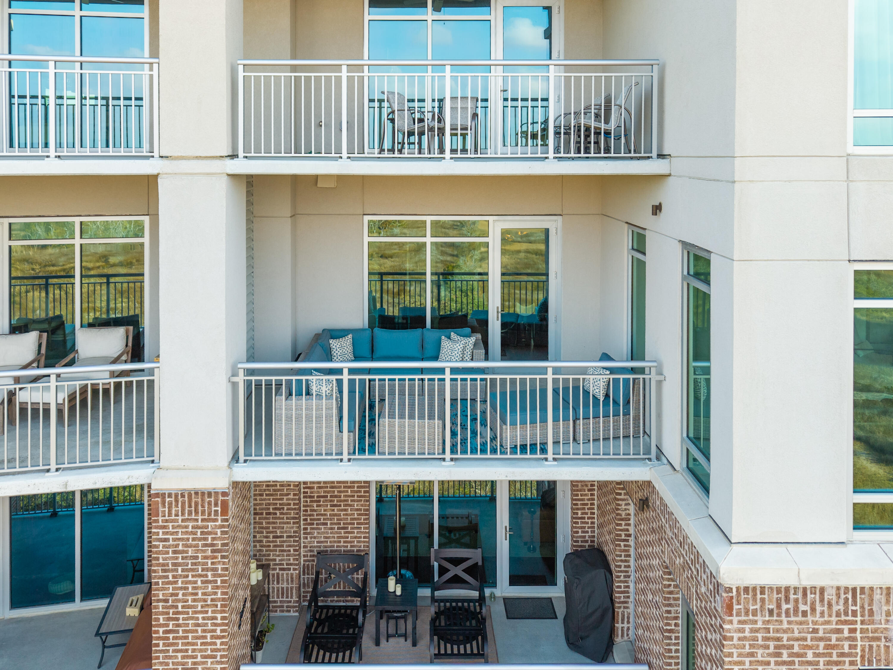 155 Wingo Way, Unit 467 Mount Pleasant, SC 29464 - Photo 28 of 43 155WingoWayUnit467-KeenEyeMarketing-053