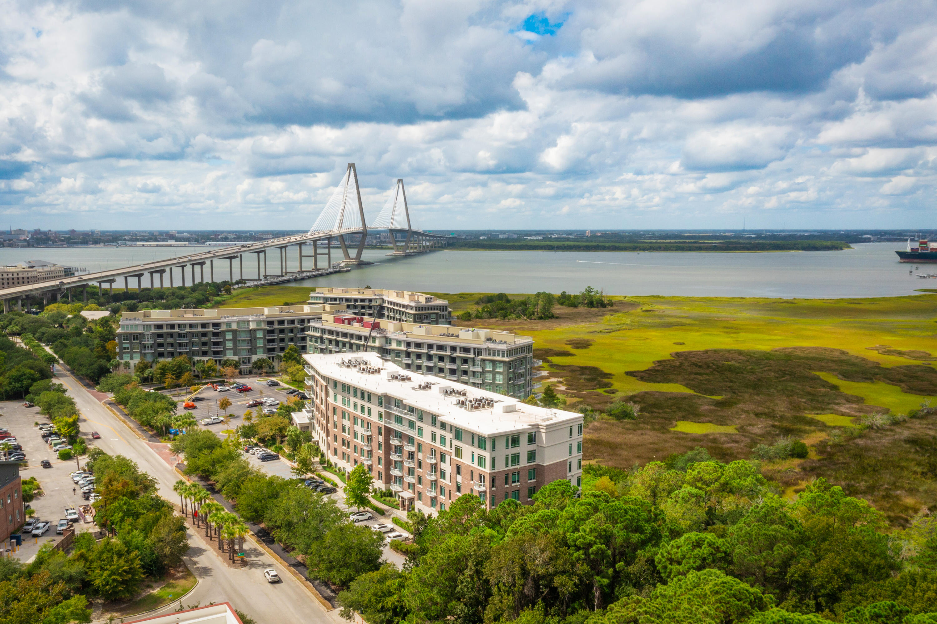 155 Wingo Way, Unit 467 Mount Pleasant, SC 29464 - Photo 41 of 43 155WingoWayUnit467-KeenEyeMarketing-001