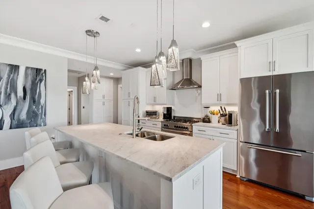 $1,760,000 | 155 Wingo Way, Unit 467, Mount Pleasant, SC 29464