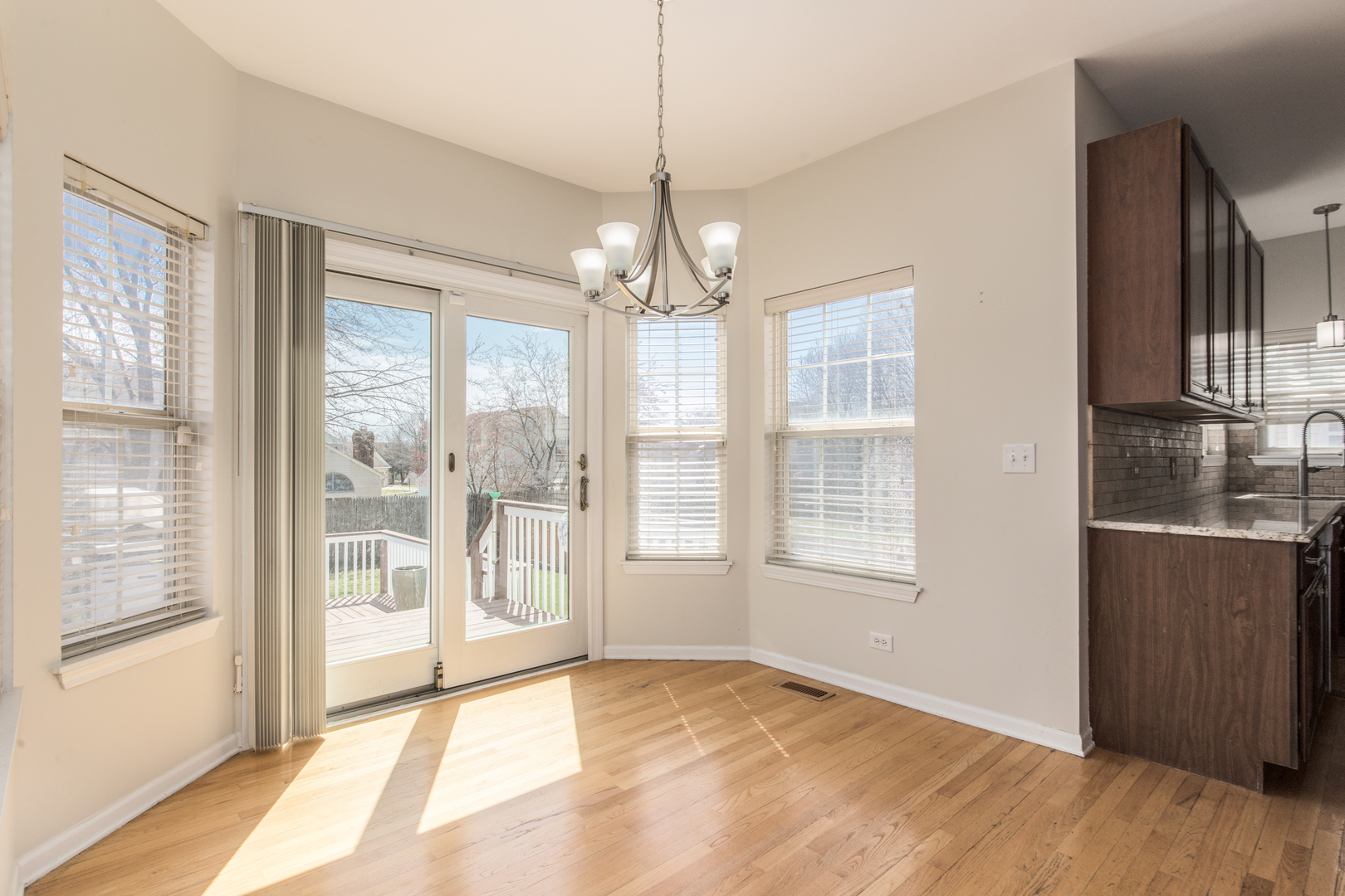 13 Trail Ridge Court Streamwood, IL 60107 - Photo 8 of 30 Gallery Image 8