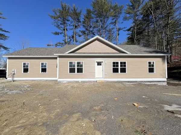 $389,000 | 15 Car-Ty Court, Lewiston, ME 04240