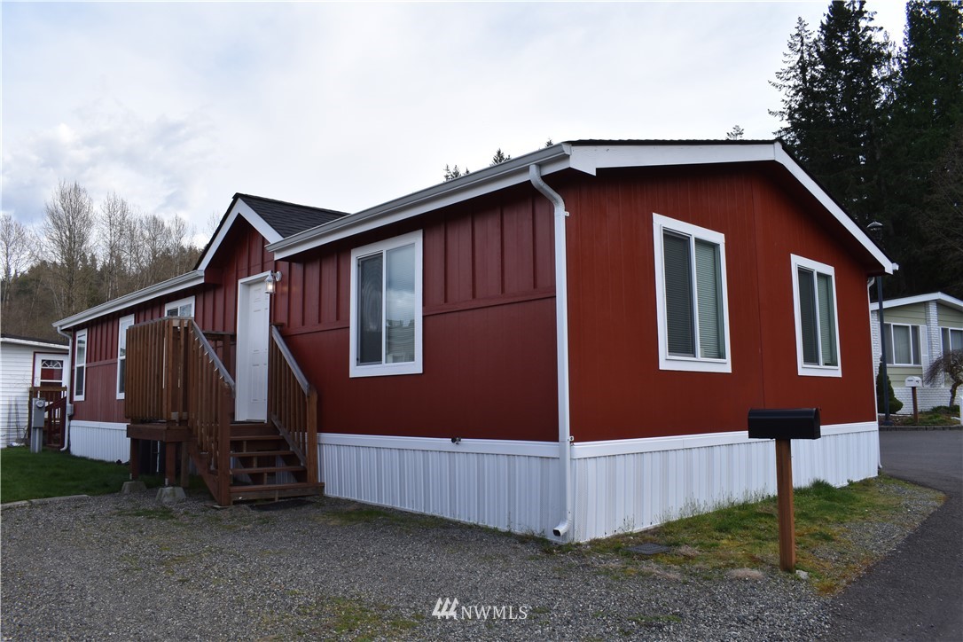 15290 Maple Drive Renton, WA 98058 - Photo 1 of 5 Gallery Image 1