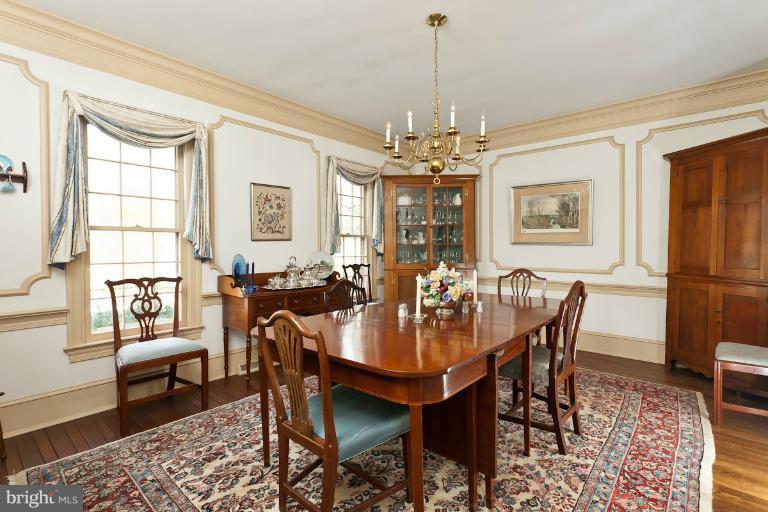 1010 Cloverlea Road Towson, MD 21204 - Photo 13 of 28 Dining Room