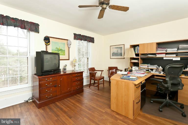 1010 Cloverlea Road Towson, MD 21204 - Photo 19 of 28 Bedroom #3