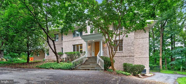 $1,999,999 | 8309 Old Seven Locks Road, Bethesda, MD 20817