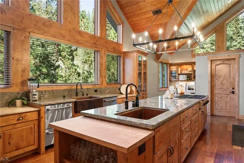 $6,495,000 | 623 Tyner Way, Incline Village, NV 89451
