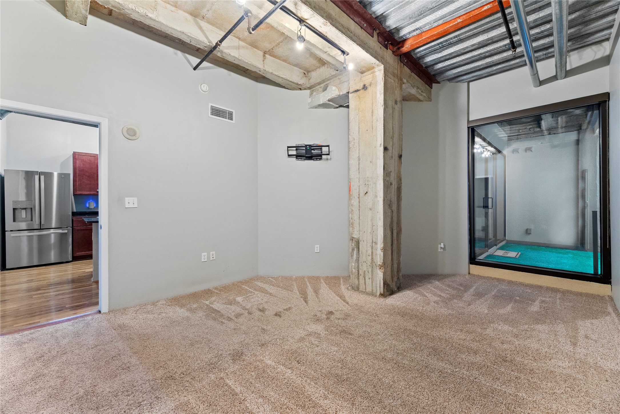 917 Main Street, Unit 603 Houston, TX 77002 - Photo 15 of 41