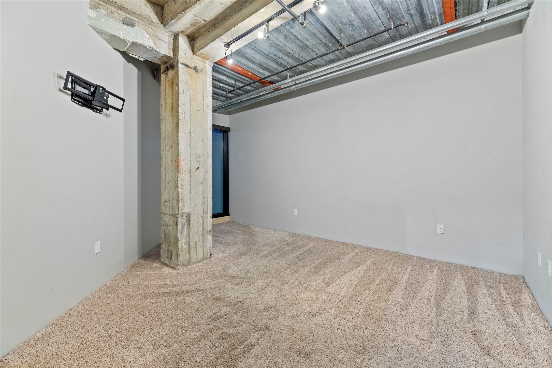 917 Main Street, Unit 603 Houston, TX 77002 - Photo 16 of 41