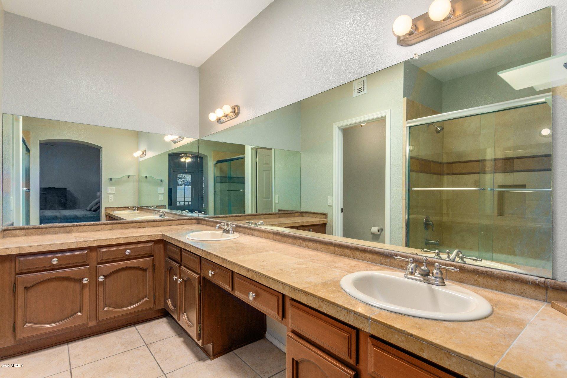 1831 East Ranch Road Tempe, AZ 85284 - Photo 11 of 16