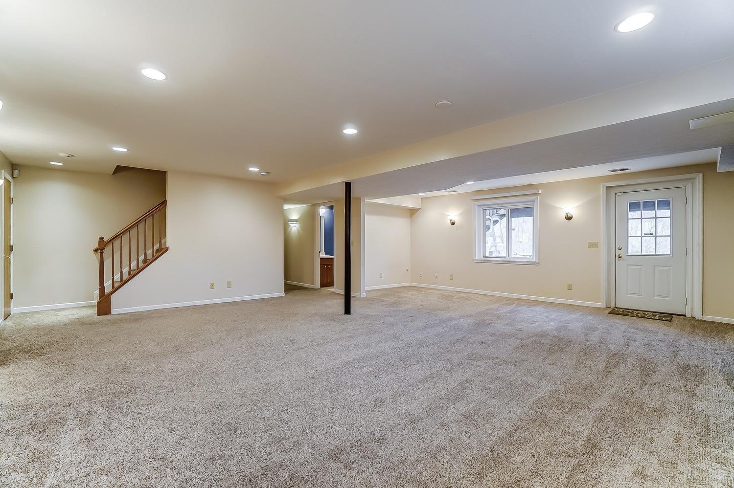 8290 Wuest Road Cincinnati, OH 45247 - Photo 31 of 48 Gallery Image 31