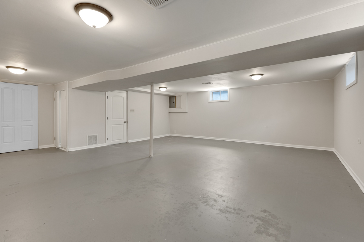 1528 Herbert Avenue Berkeley, IL 60163 - Photo 21 of 25 a view of empty room