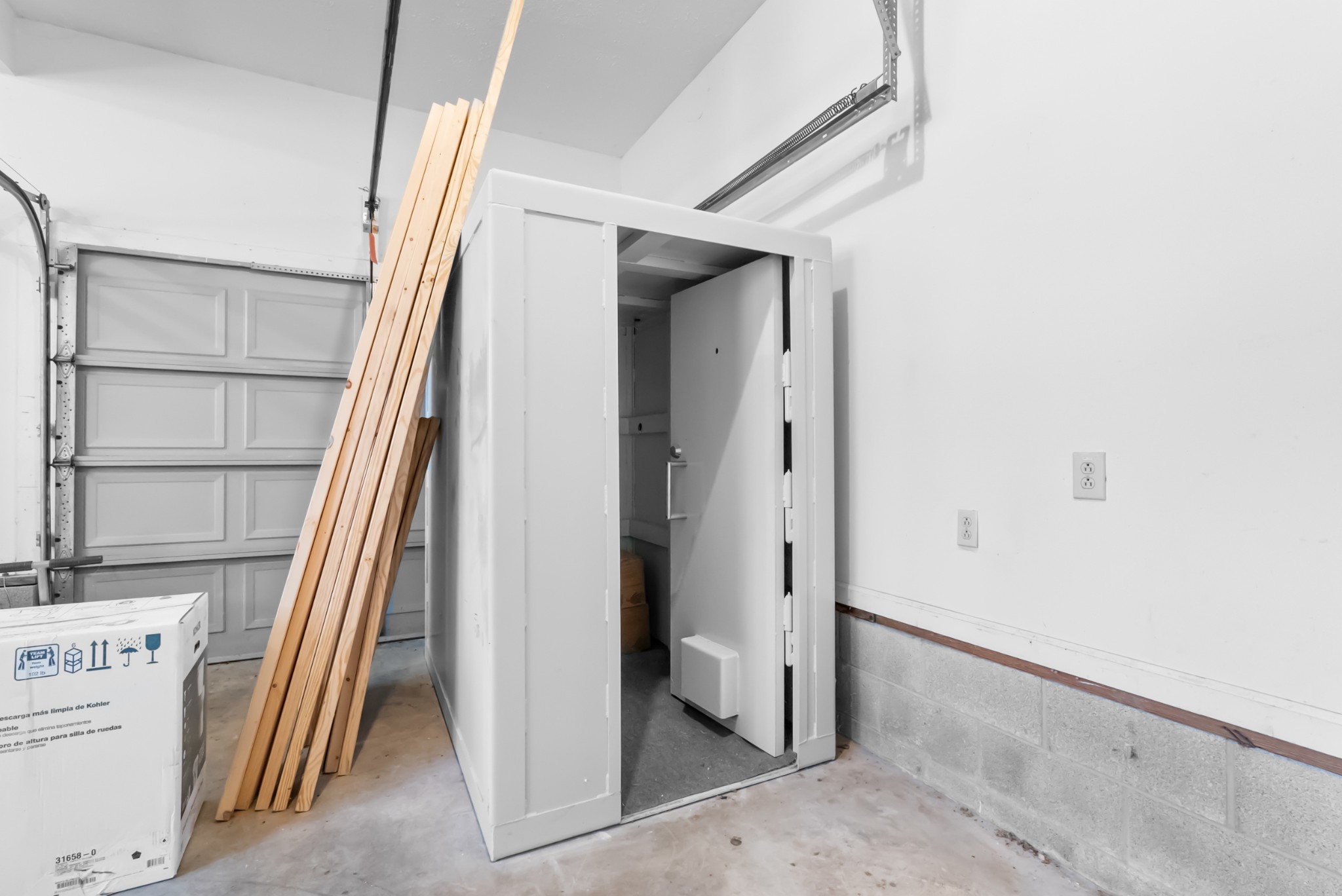 2867 Jack Teasley Road Pleasant View, TN 37146 - Photo 45 of 61 a view of an empty room with a kitchen