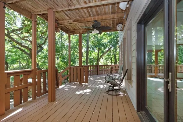 $690,000 | 284 West Flint Hills Drive, Alma, KS 66401