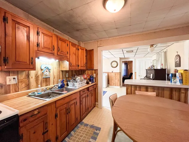 $225,000 | 191 Washington Street, Littleton, NH 03561