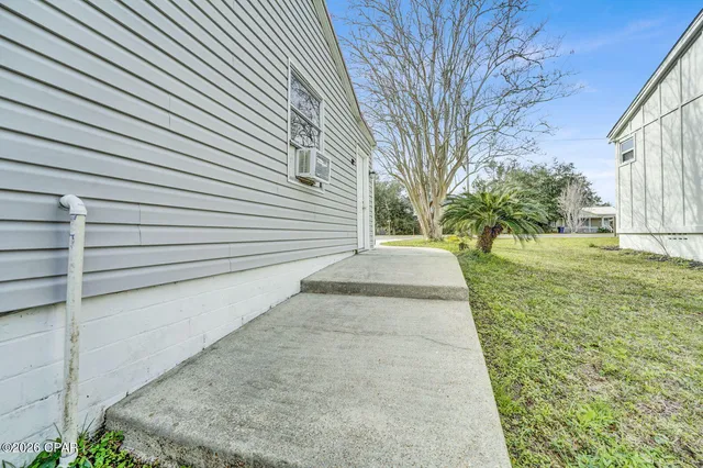 $299,999 | 210 North Cove Boulevard, Panama City, FL 32401