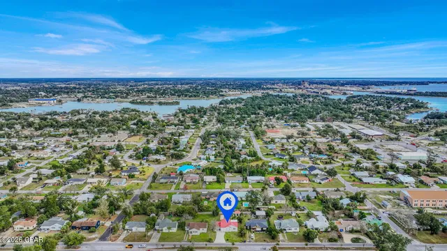 $299,999 | 210 North Cove Boulevard, Panama City, FL 32401