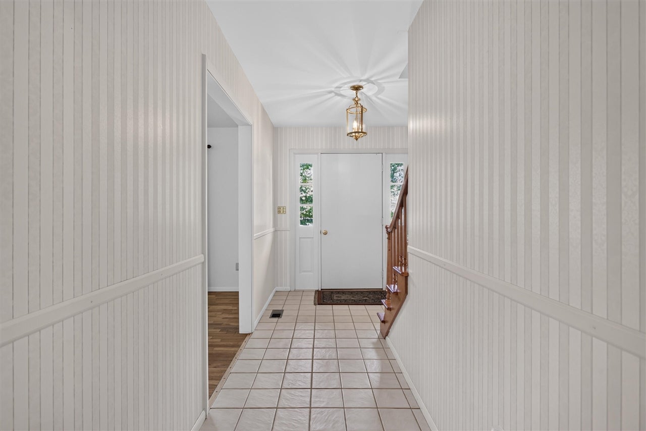 4745 Birch Haven Road Jackson, MI 49201 - Photo 5 of 71 Gallery Image 5