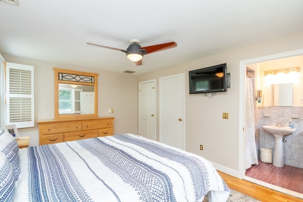 83 Pine Street Natick, MA 01760 - Photo 20 of 39