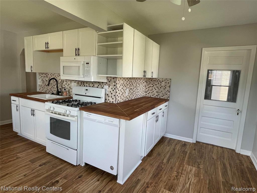 1510 Henry Ruff Road Garden City, MI 48135 - Photo 7 of 23