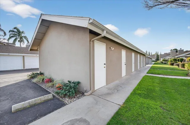 $260,000 | 3770 West Barstow Avenue, Unit 125, Fresno, CA 93711