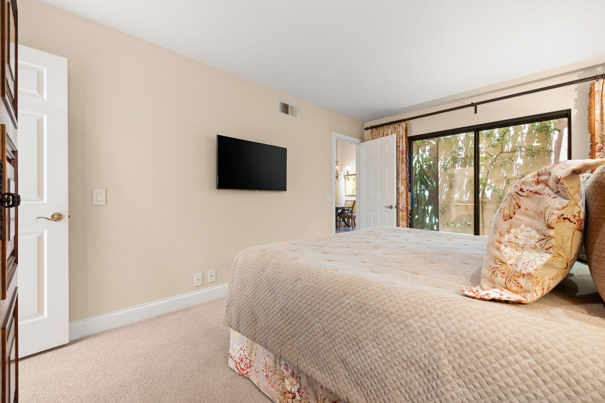 360 Red River Road Palm Desert, CA 92211 - Photo 23 of 38 49-web-or-mls-8M4A4637