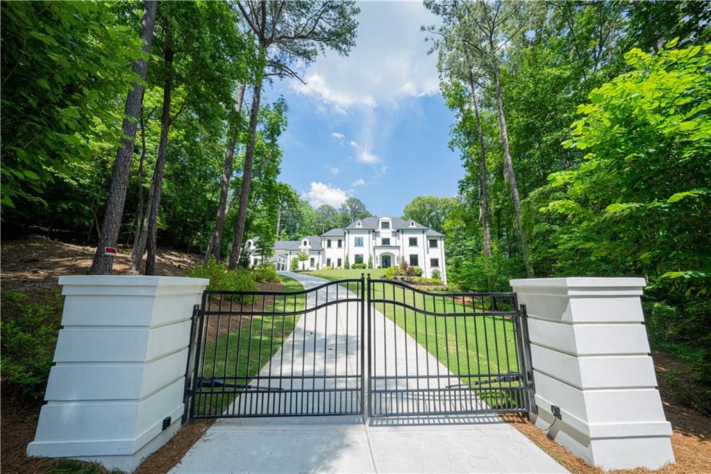 5211 Powers Ferry Road Northwest Sandy Springs, GA 30327 - Photo 3 of 106