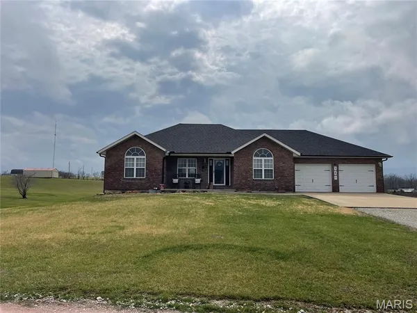 $449,000 | 141 Adam Lane, Altenburg, MO 63732