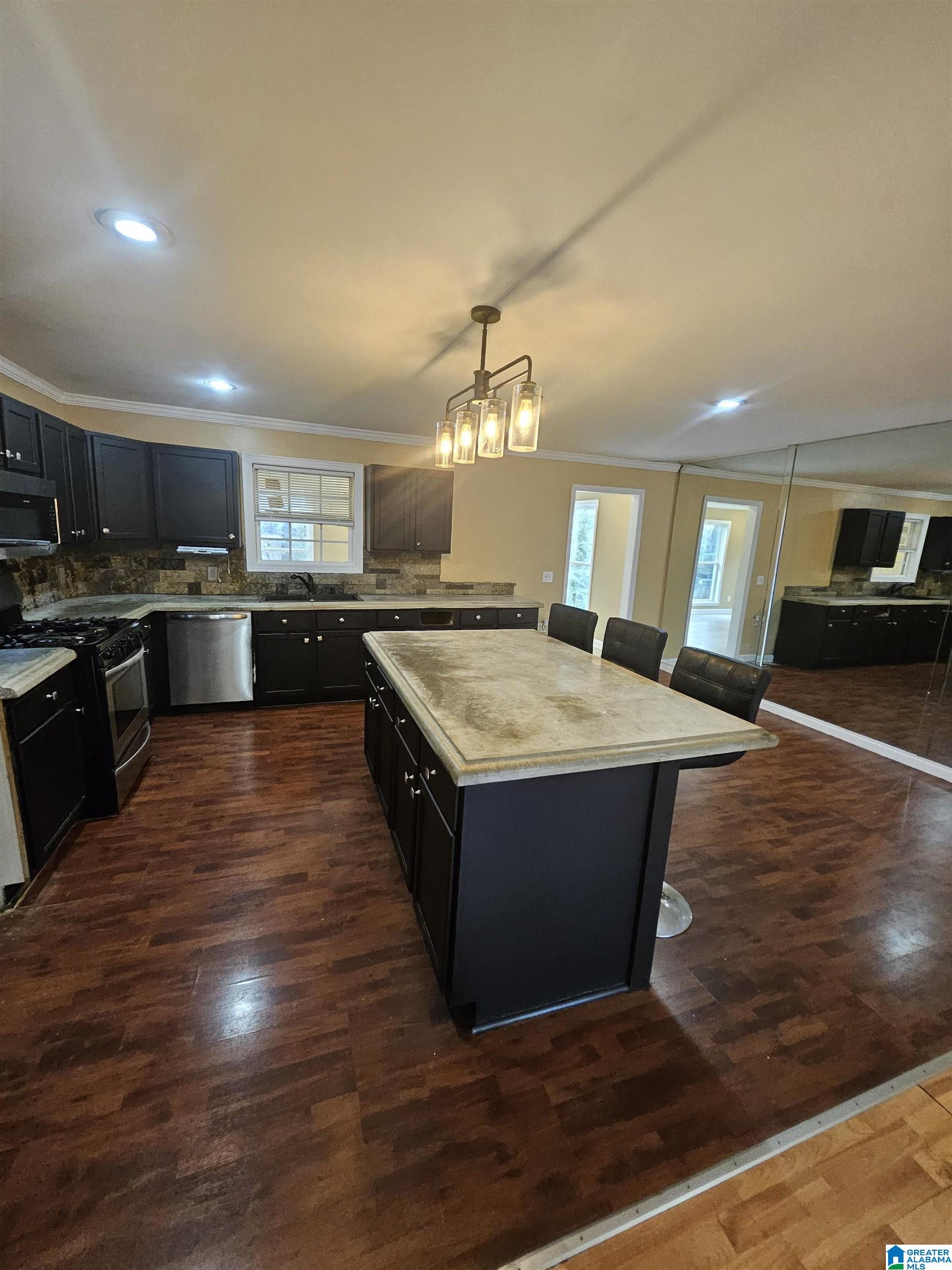 1335 4th Terrace Pleasant Grove, AL 35127 - Photo 6 of 30