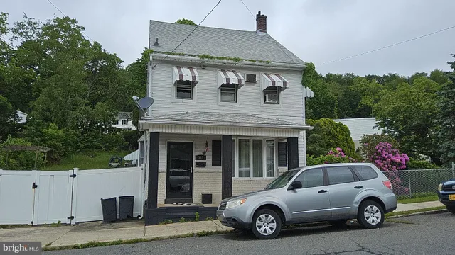 $124,900 | 337 Coal Street, Port Carbon, PA 17965