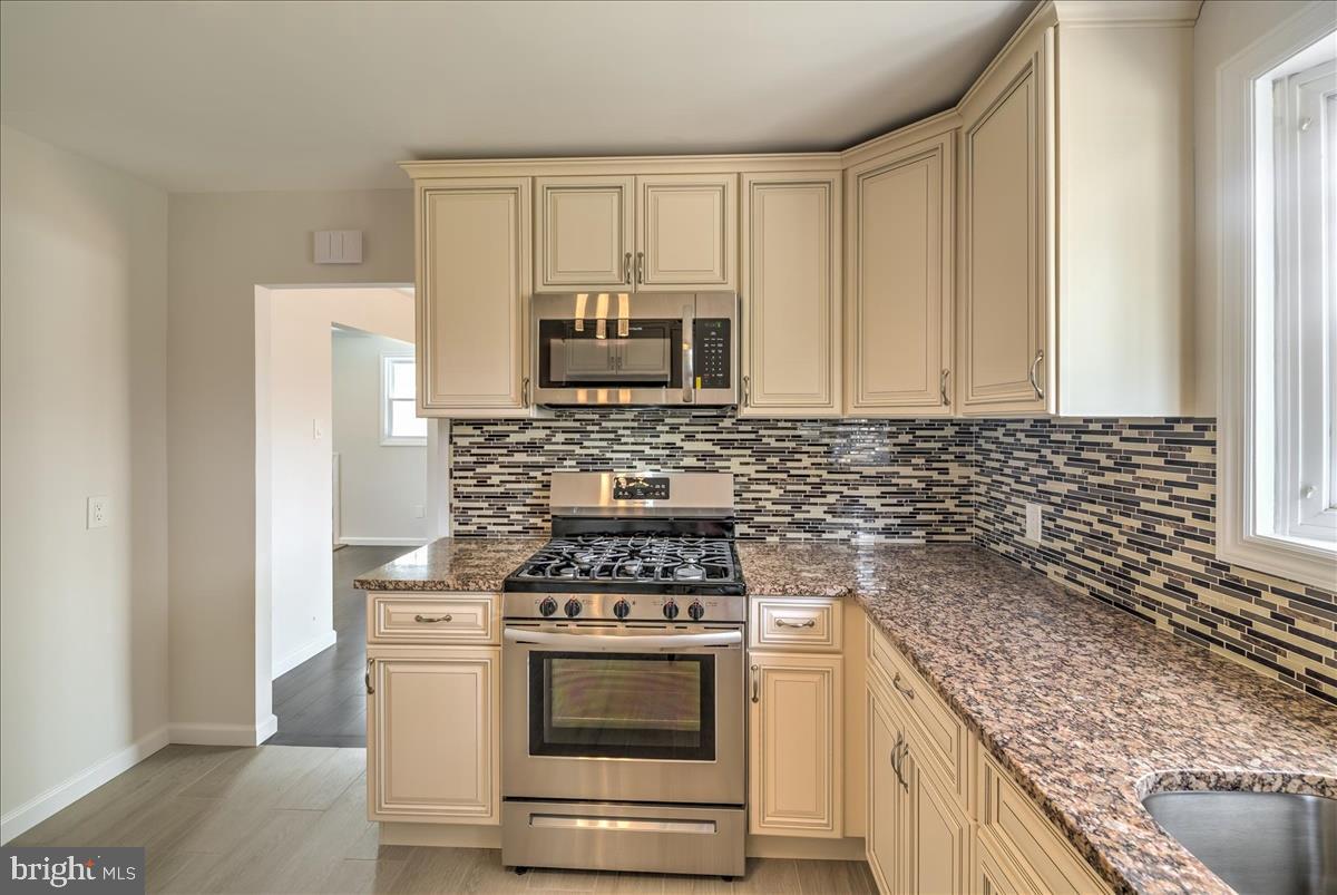 113 Ashbrook Road Cherry Hill, NJ 08034 - Photo 12 of 29 Gallery Image 12