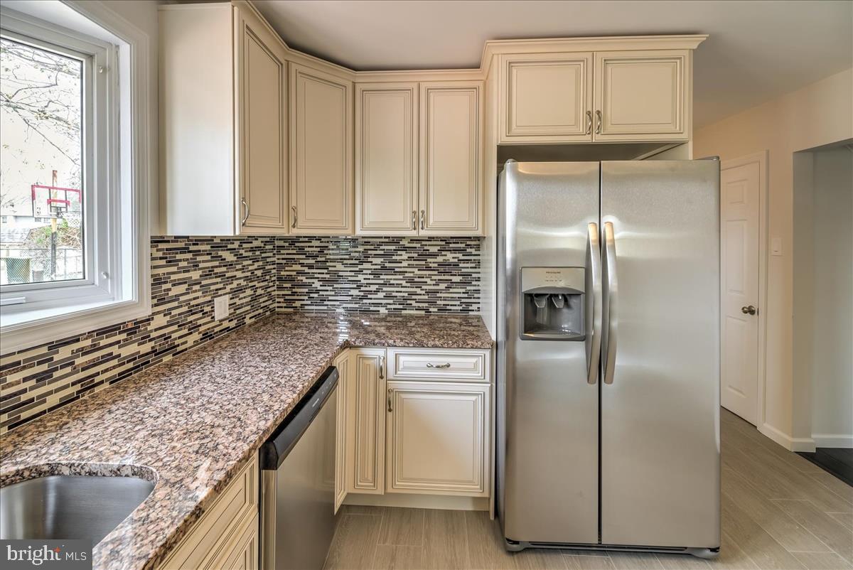 113 Ashbrook Road Cherry Hill, NJ 08034 - Photo 13 of 29 Gallery Image 13