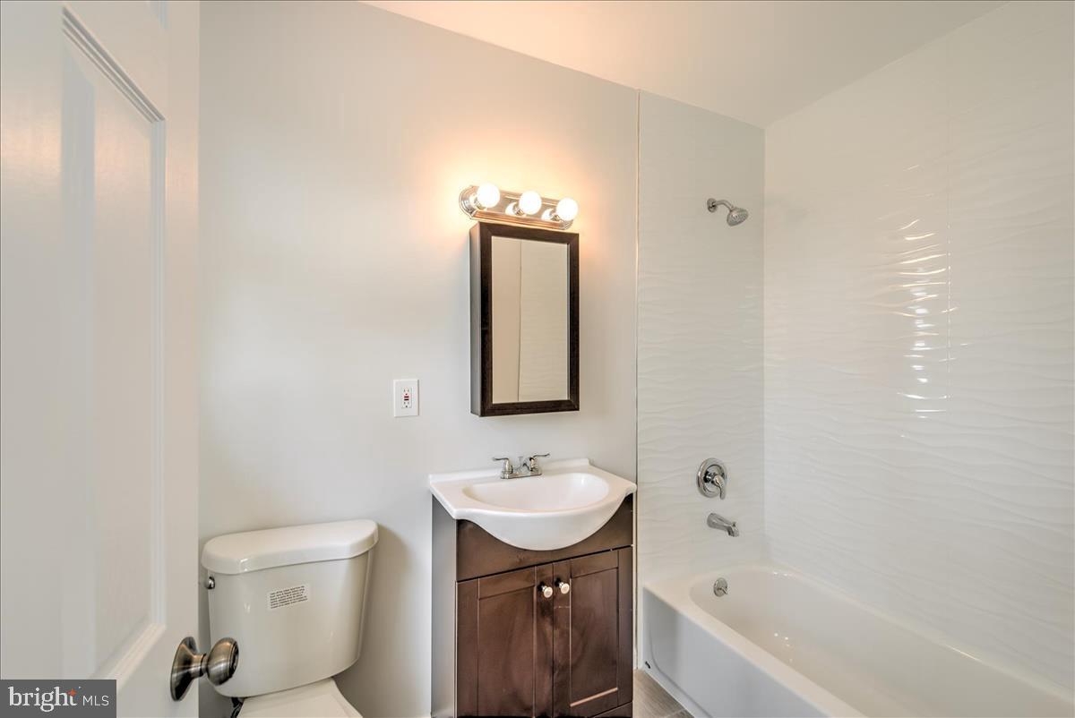 113 Ashbrook Road Cherry Hill, NJ 08034 - Photo 17 of 29 Gallery Image 17