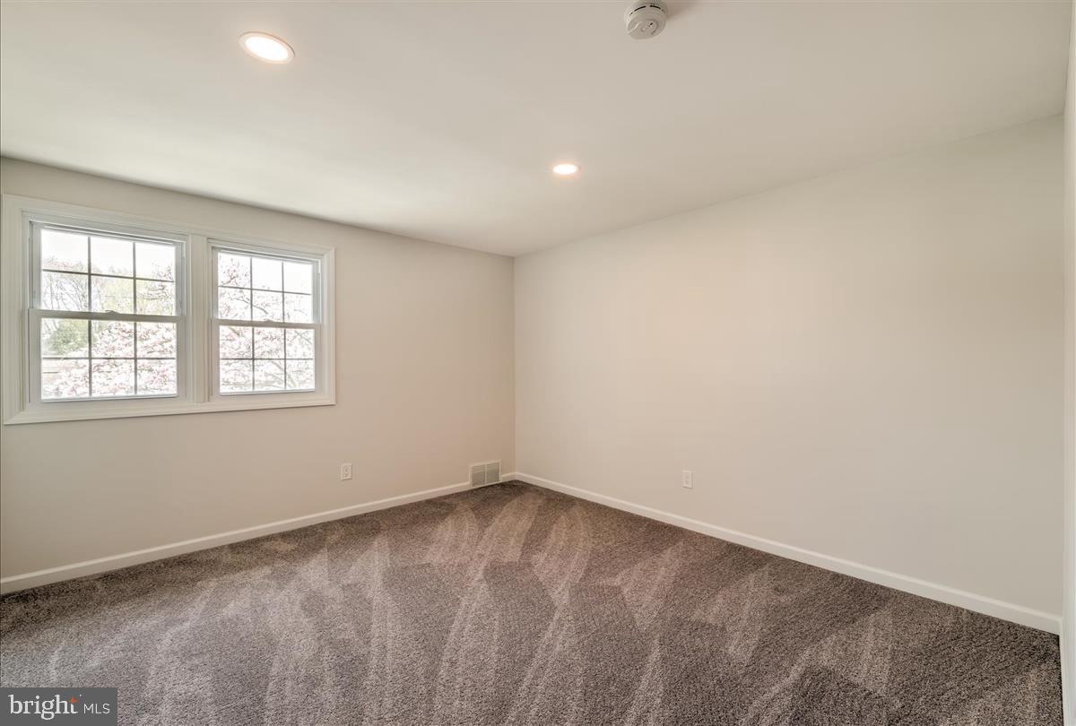 113 Ashbrook Road Cherry Hill, NJ 08034 - Photo 19 of 29 Gallery Image 19
