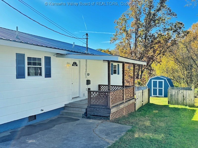 109 Chestnut Street Dunbar, WV 25064 - Photo 2 of 16 Gallery Image 2