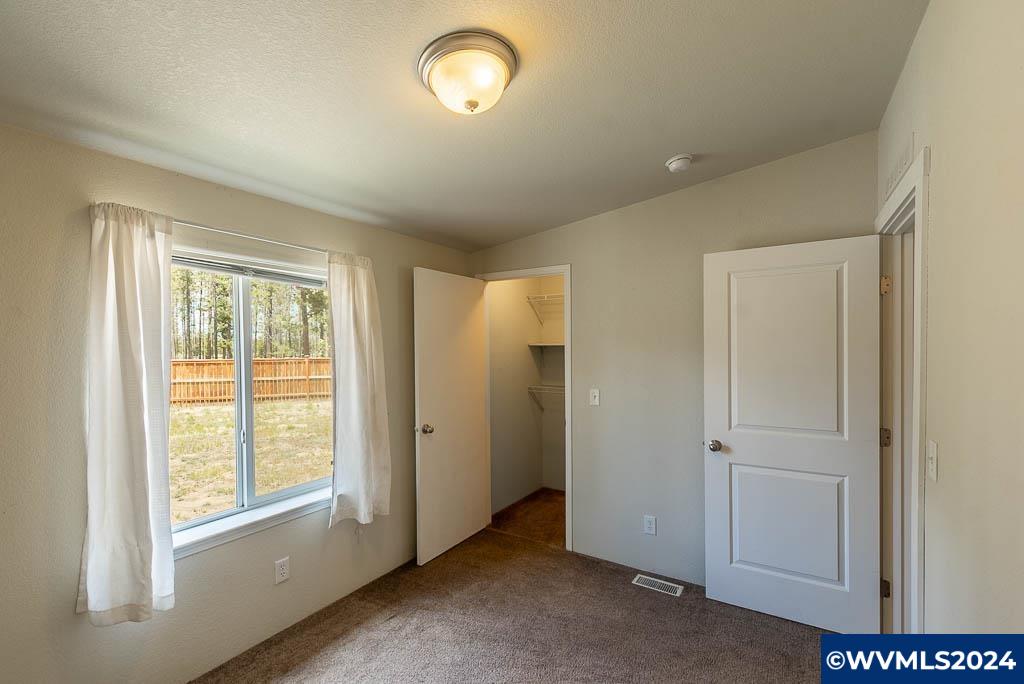 150489 Kurtz Road La Pine, OR 97739 - Photo 19 of 44