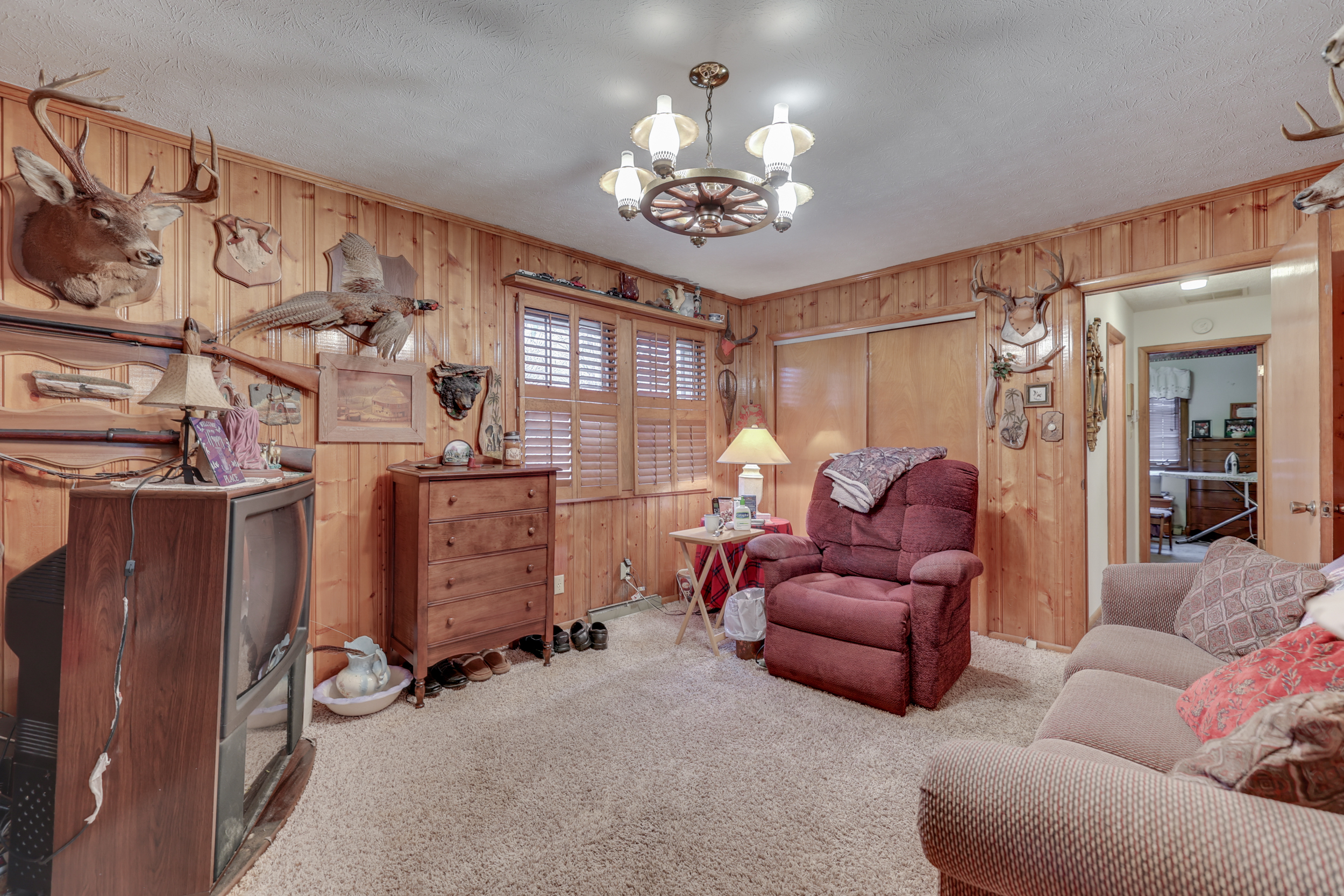 1737 West Stop 11 Road Indianapolis, IN 46217 - Photo 13 of 39 Gallery Image 13