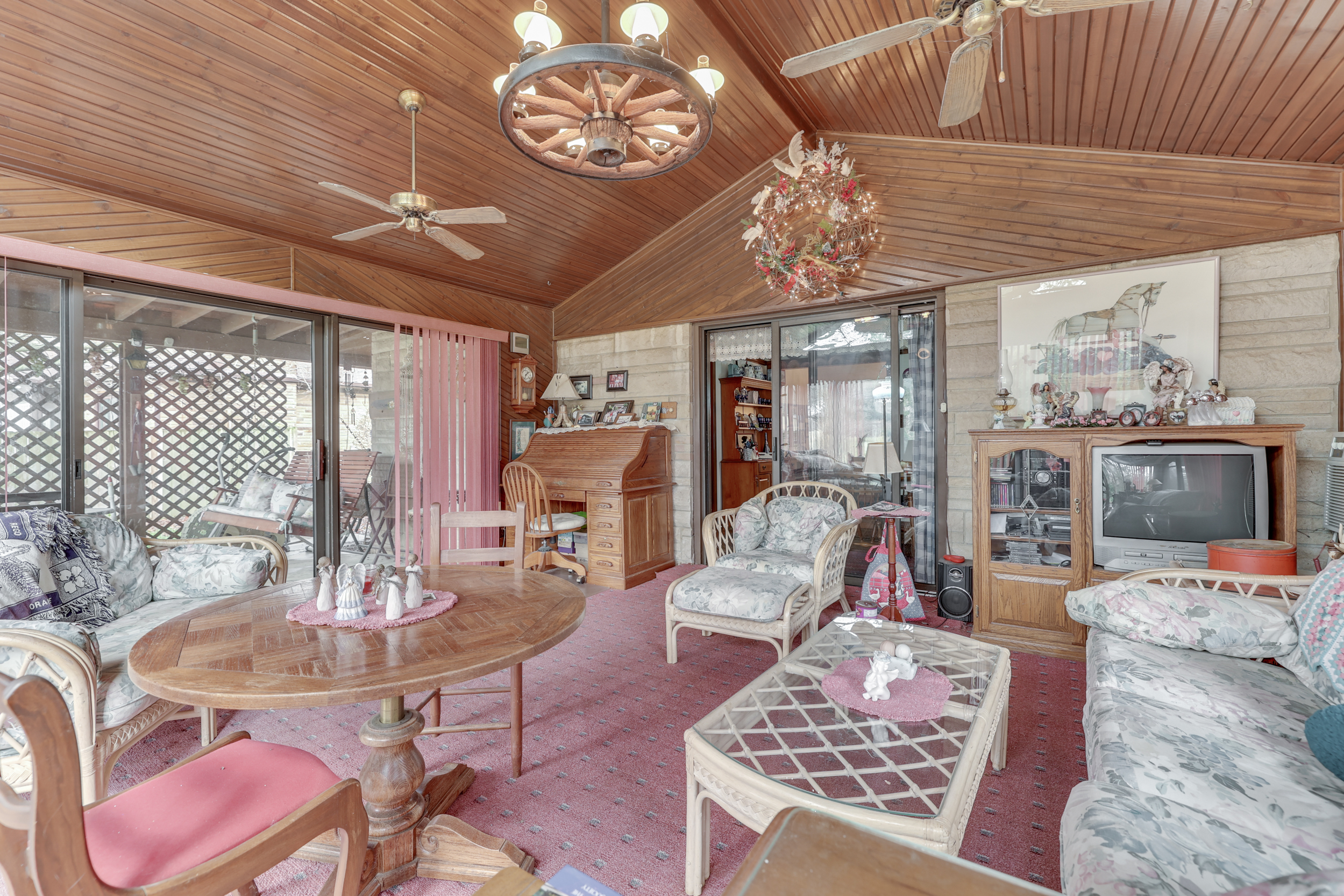1737 West Stop 11 Road Indianapolis, IN 46217 - Photo 19 of 39 Gallery Image 19