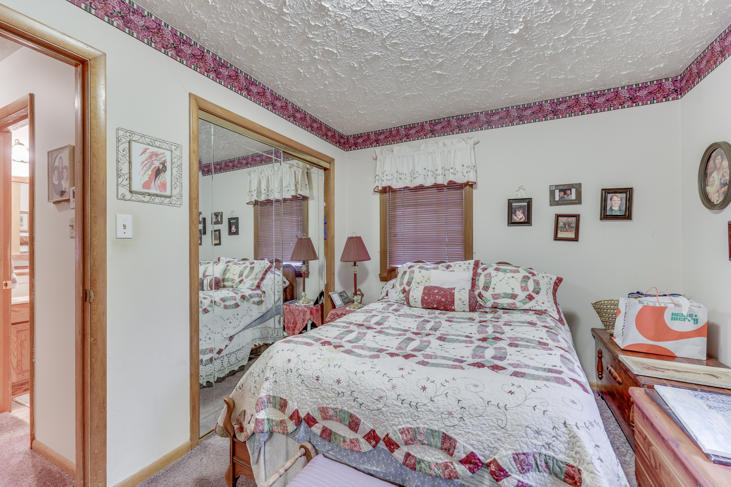1737 West Stop 11 Road Indianapolis, IN 46217 - Photo 28 of 39 Gallery Image 28