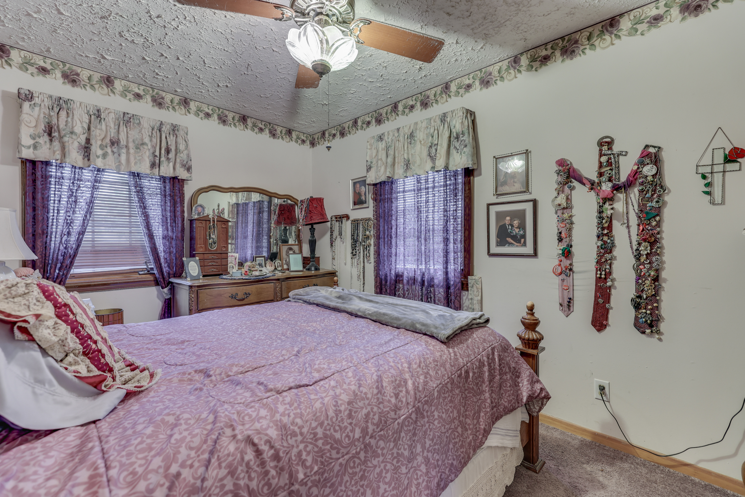 1737 West Stop 11 Road Indianapolis, IN 46217 - Photo 30 of 39 Gallery Image 30
