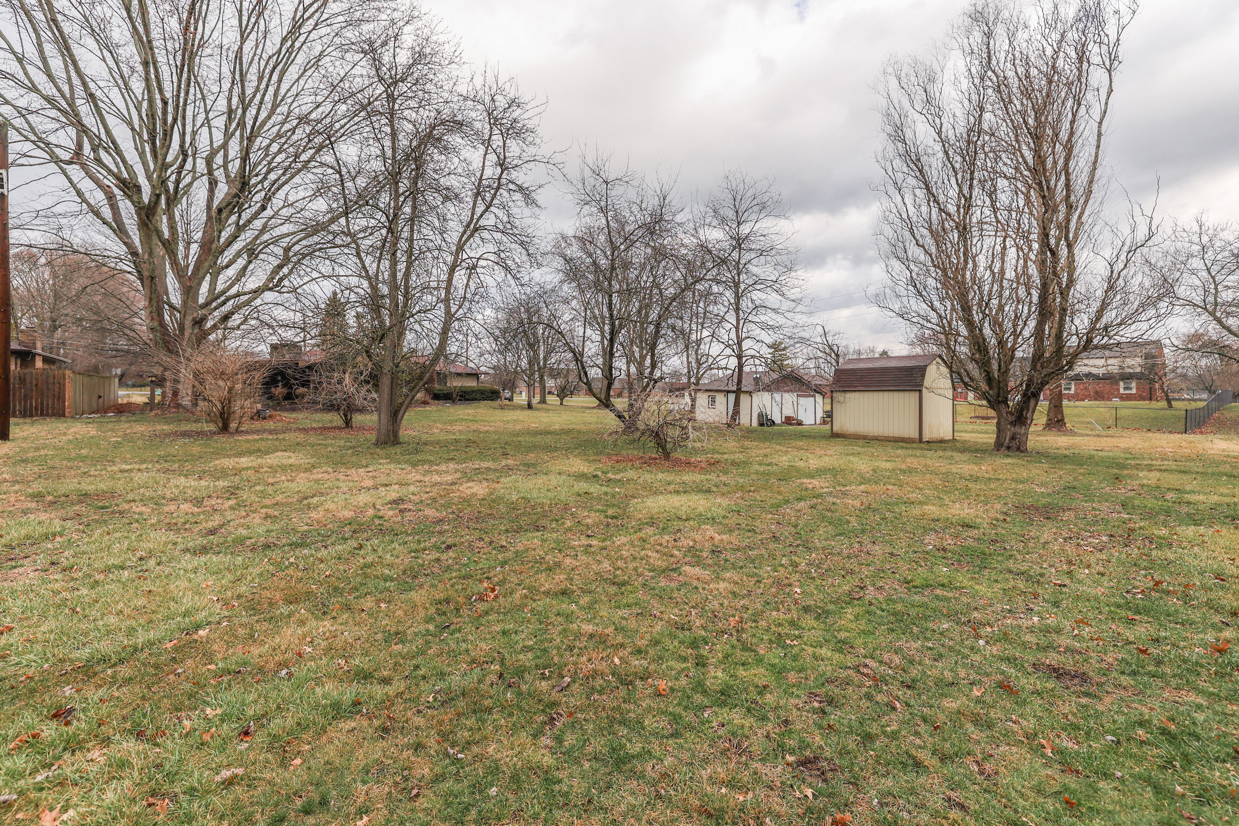 1737 West Stop 11 Road Indianapolis, IN 46217 - Photo 35 of 39 Gallery Image 35