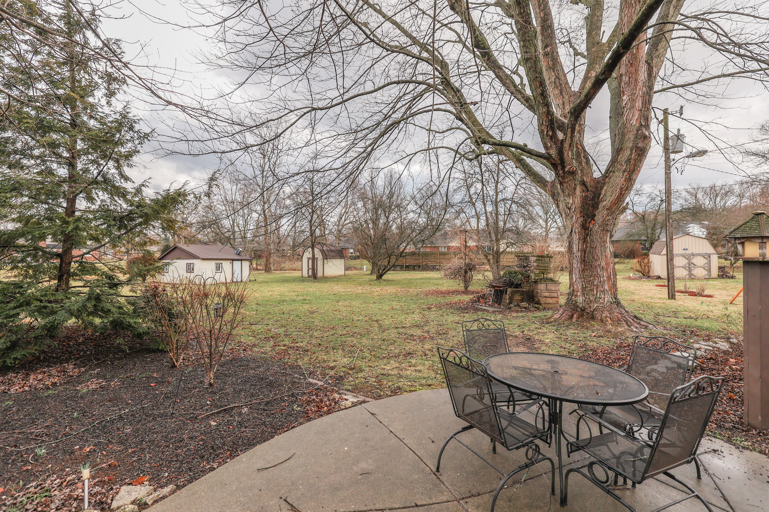 1737 West Stop 11 Road Indianapolis, IN 46217 - Photo 37 of 39 Gallery Image 37