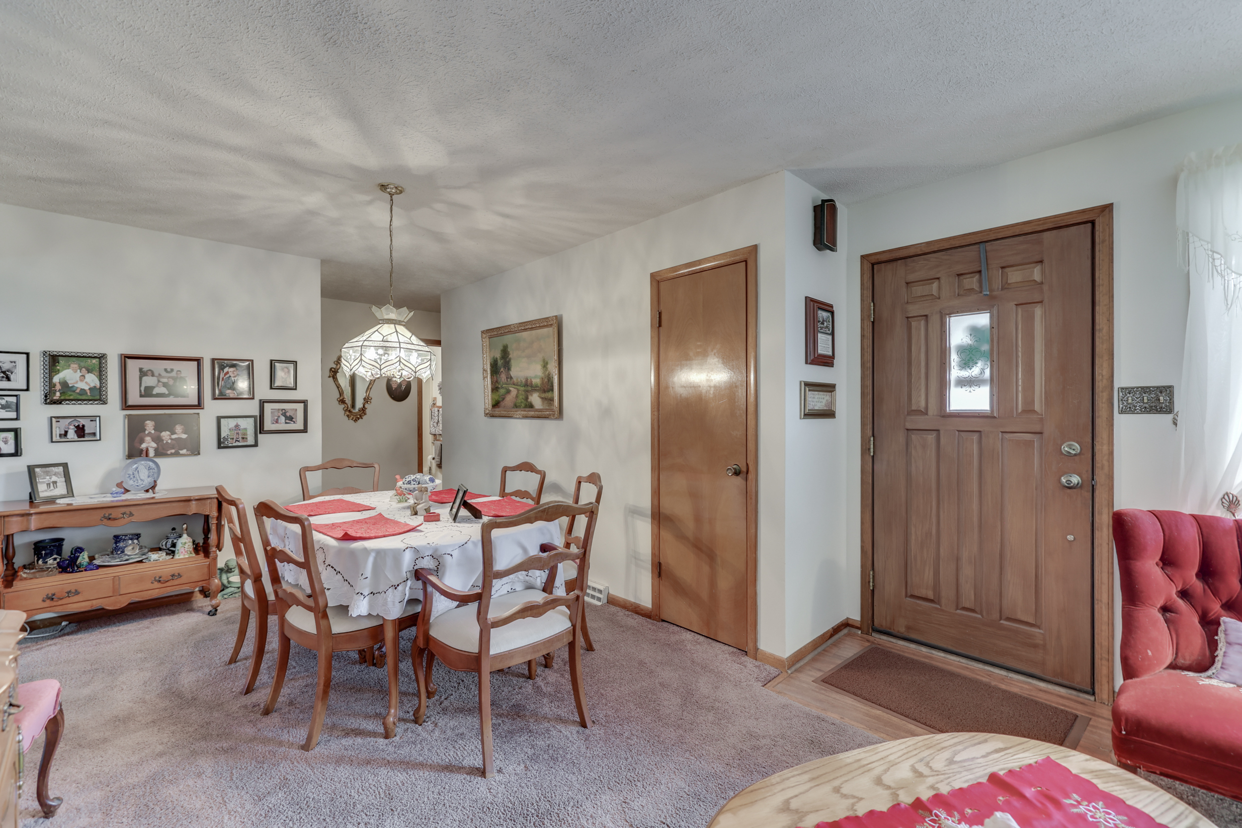 1737 West Stop 11 Road Indianapolis, IN 46217 - Photo 9 of 39 Gallery Image 9