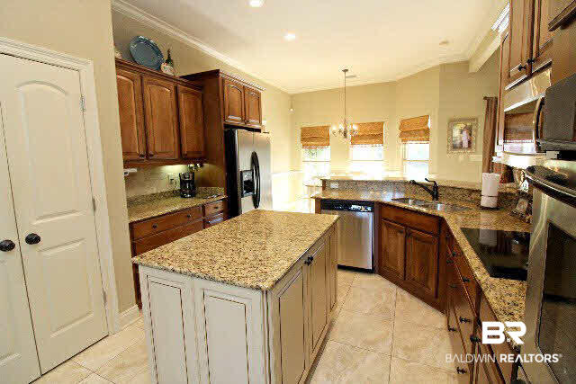 28041 Oakachoy Loop Daphne, AL 36526 - Photo 7 of 35 Kitchen