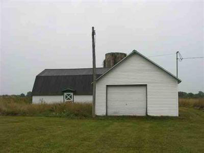 12380 North Irish Road Otisville, MI 48463 - Photo 10 of 10 20267226-9.JPG