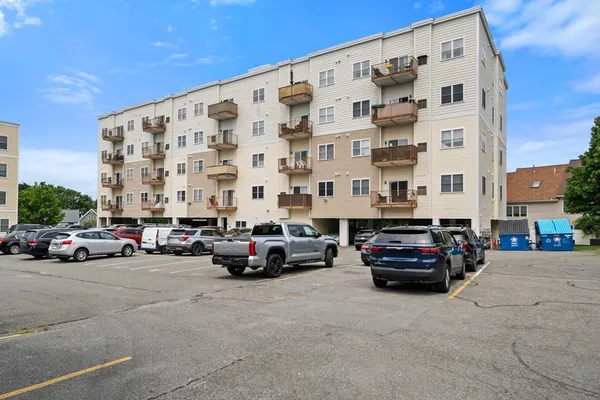 $469,900 | 84 Aborn Street, Unit 2403, Peabody, MA 01960