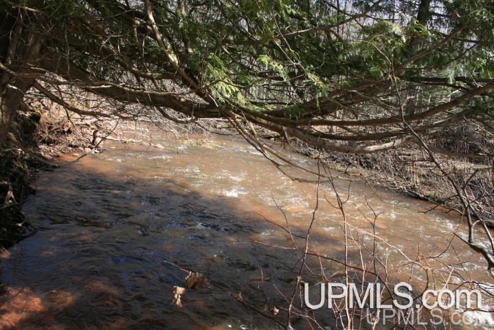 35200 L P Walsh Road Ontonagon, MI 49953 - Photo 8 of 15
