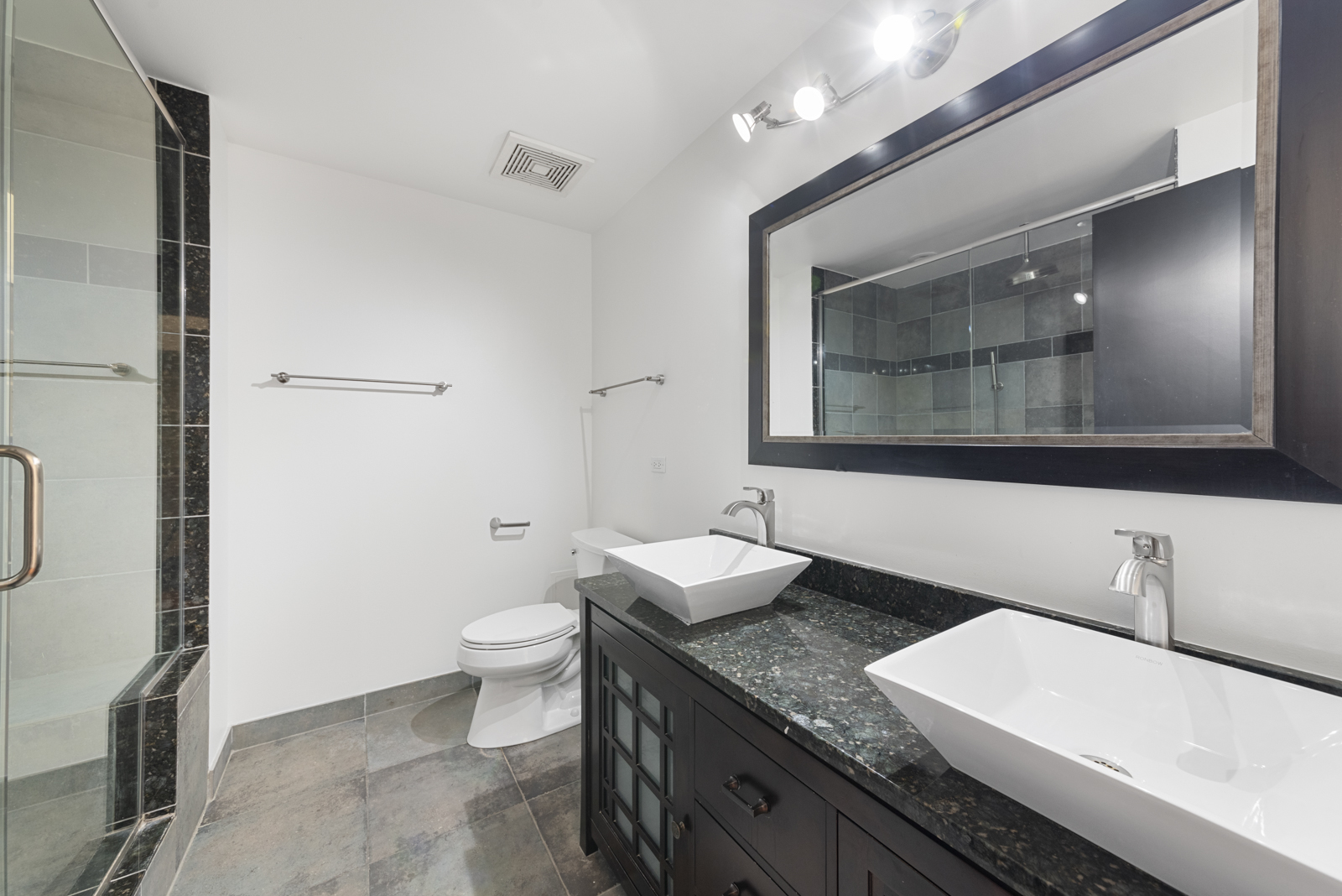 212 East Cullerton Street, Unit 406 Chicago, IL 60616 - Photo 11 of 12
